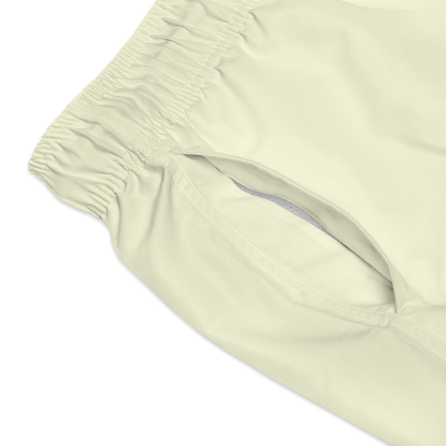 IV Grounds Cream Trunks